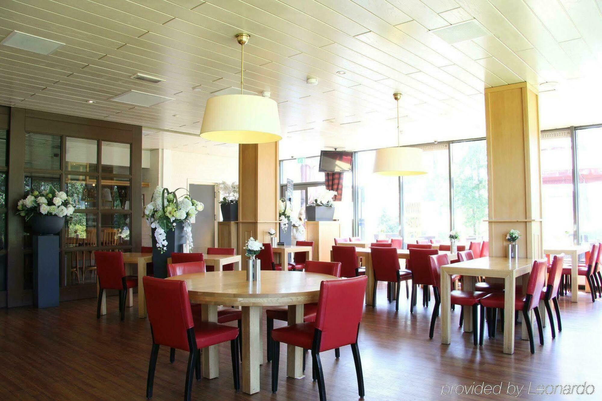 Bastion Hotel Schiphol Хоофддорп Экстерьер фото